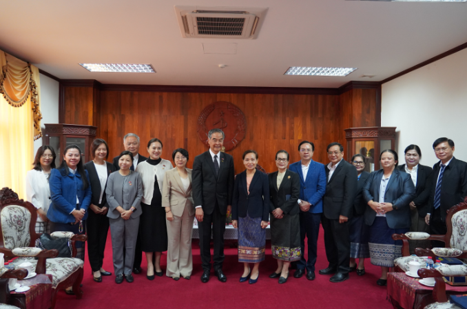 2c41bb3bddc7dcb9e06c3eec5bd52359.png 2c41bb3bddc7dcb9e06c3eec5bd52359.png