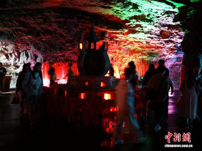 4b9bf4a88d740f33c1902955e81a9571.jpg 4b9bf4a88d740f33c1902955e81a9571.jpg